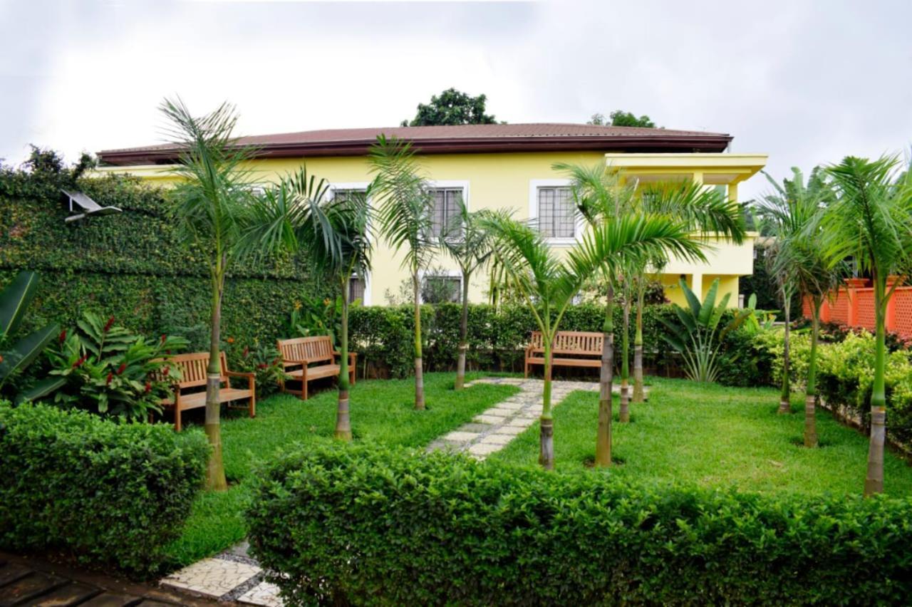 Riad Prince Louis Yaoundé Εξωτερικό φωτογραφία