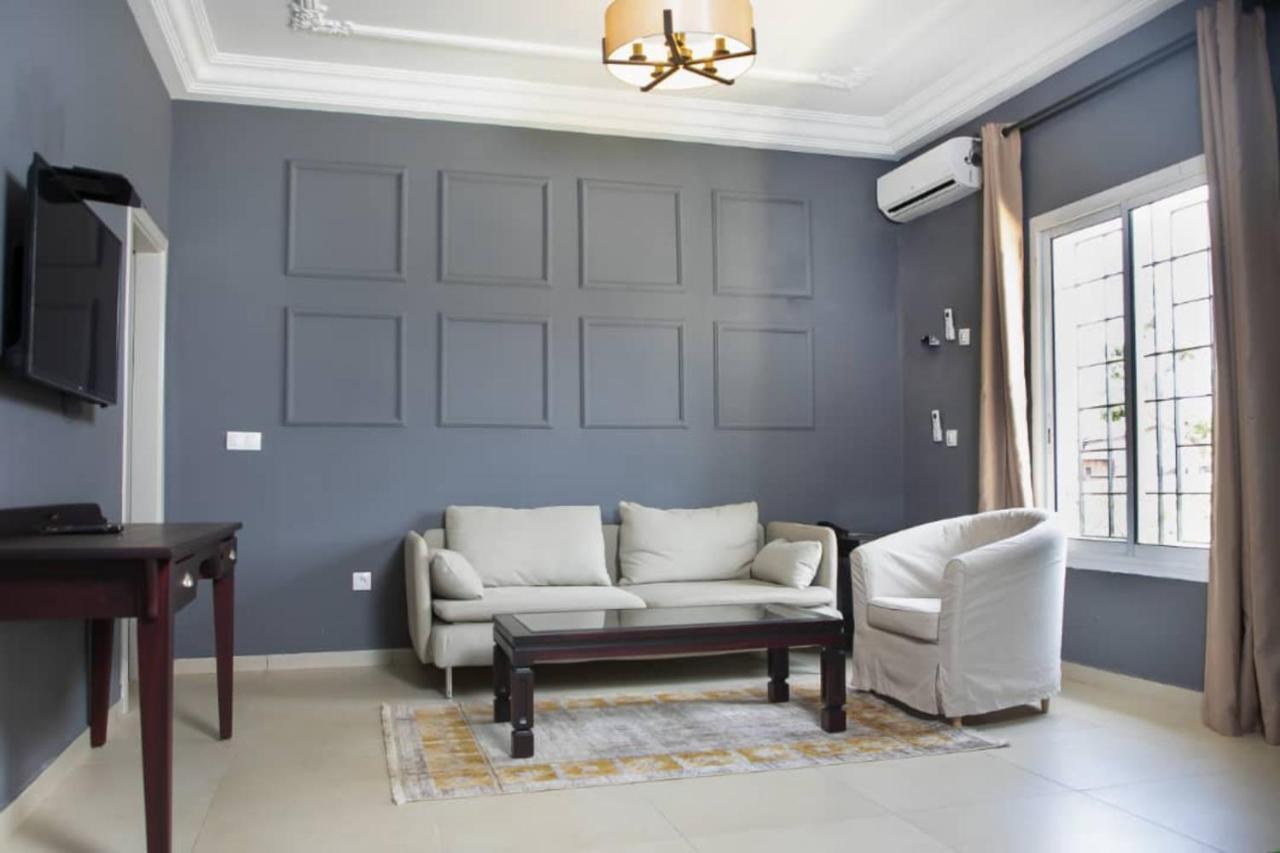 Riad Prince Louis Yaoundé Εξωτερικό φωτογραφία